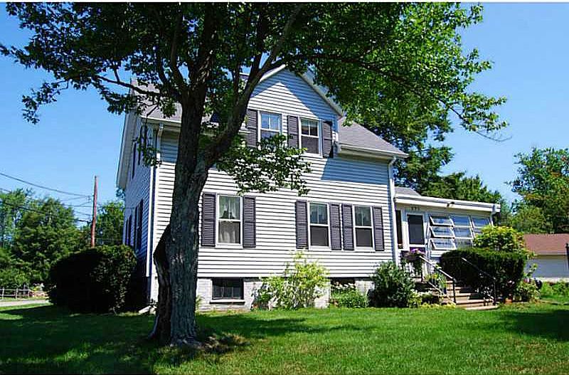 1st image of 271 Newman Ave