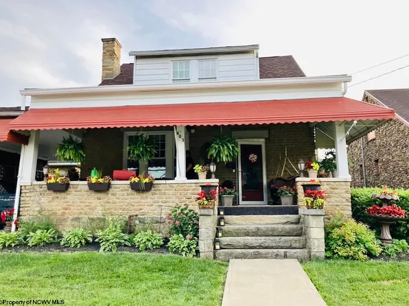 603 Pike St, Barrackville, WV 26559