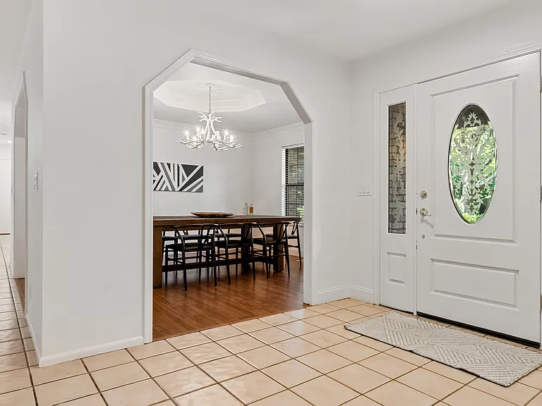 9246 Troxel Rd — Photo 3