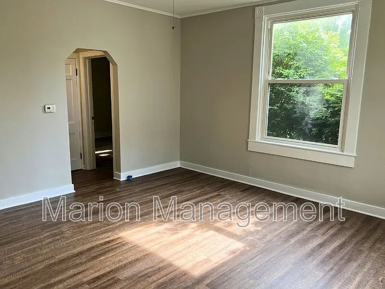 716 N Meridian St — Photo 6
