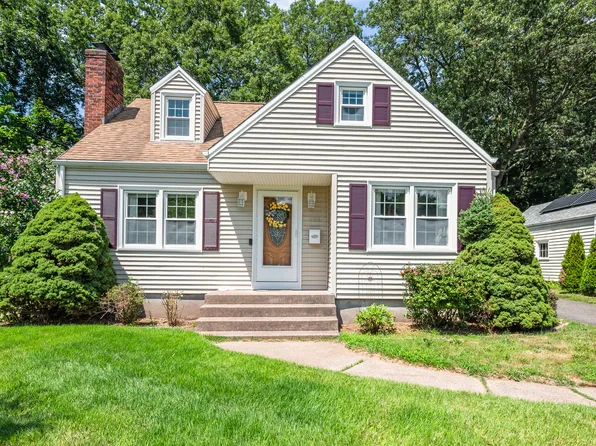 201 Hollister Street, Manchester, CT 06042