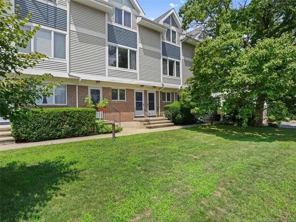 25 Cottage Street #208, Norwalk, CT 06855