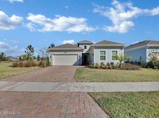 702 Weathered Edge Dr, Saint Augustine, FL 32092