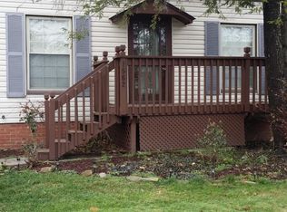 1562 E 196th St, Euclid, OH 44117