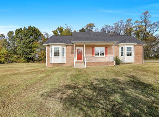 6695 Highway 41 N, Cedar Hill, TN 37032