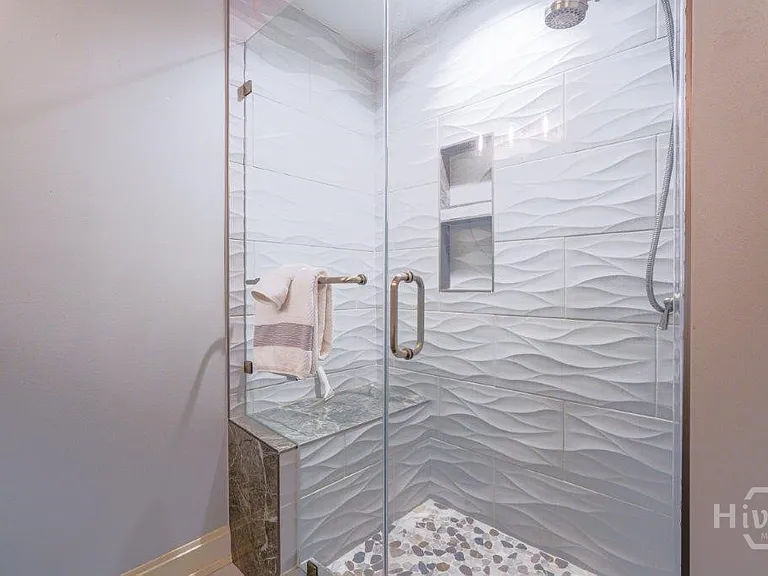 53 Village Green Cir — Photo 35
