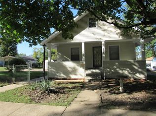 2406 Powhattan St, Alton, IL 62002