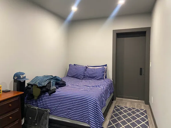 18-69 Stanhope Street image 20 of 23