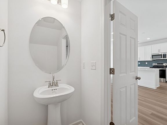 7th image of this home