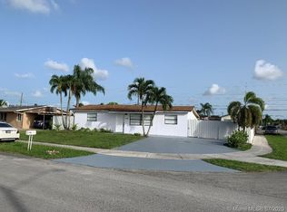 7898 NW 173rd St, Hialeah, FL 33015