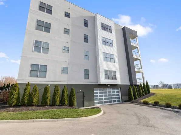 5339 Highpointe Lakes Dr APT 301, Westerville, OH 43081