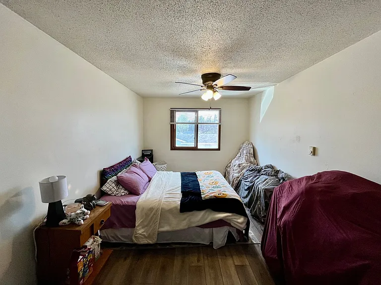 806 S State St — Photo 28