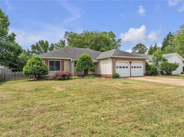 793 Casual Ct, Virginia Beach, VA 23454