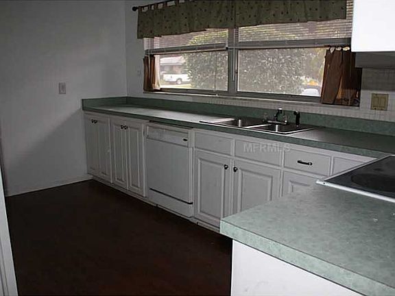 3rd image of 2395 Jones Dr