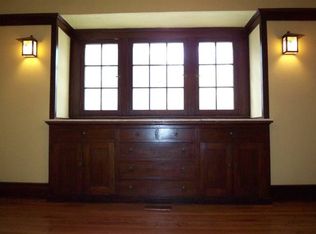 903 Spruce St, Winnetka, IL 60093