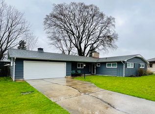 1114 N Main St, Rochelle, IL 61068