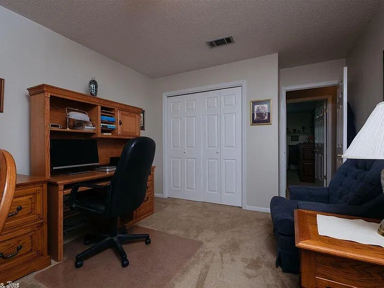 4 Castle Hill Ct — Photo 30