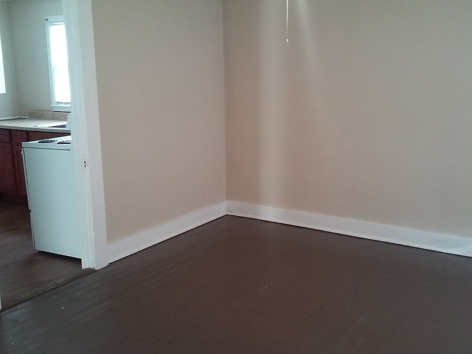 2nd image of 857 Lylesville St