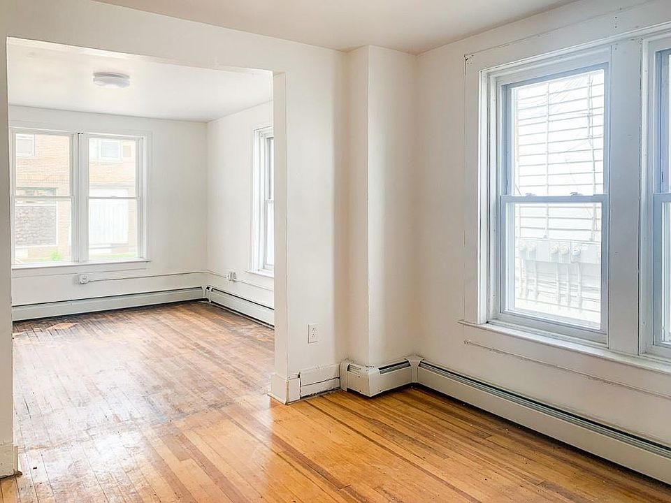1st image of 8 Fayette St #3L