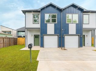 890 Lucky St #A, Houston, TX 77088