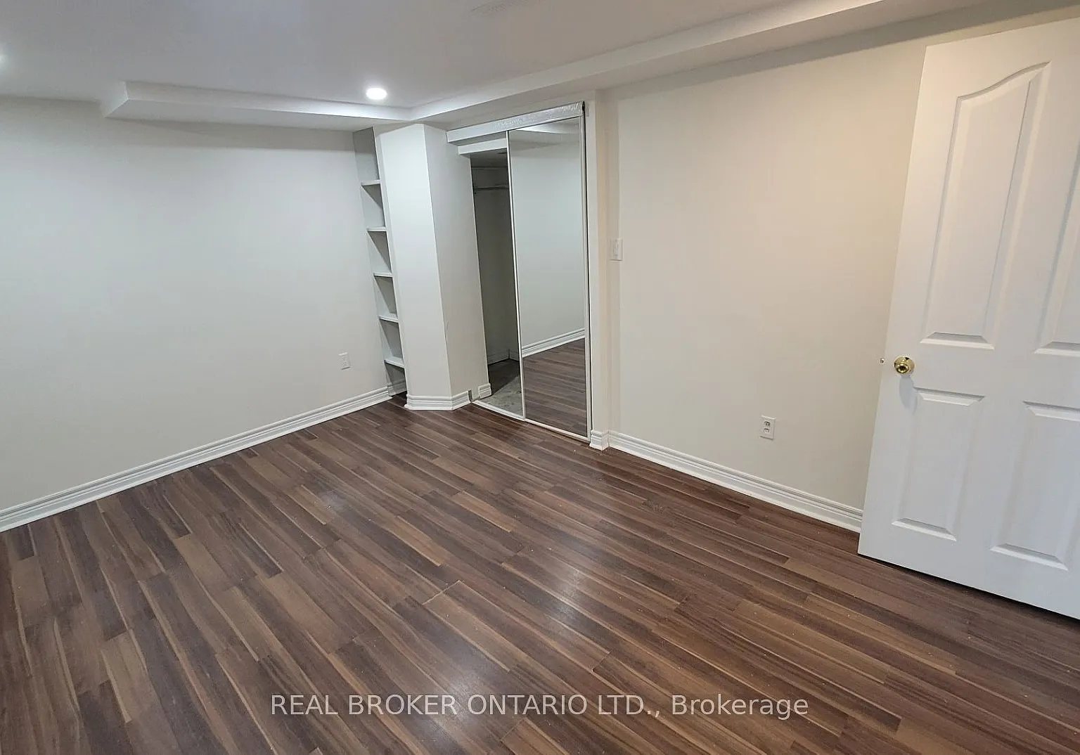 2 bed, $1,700 — Photo 3