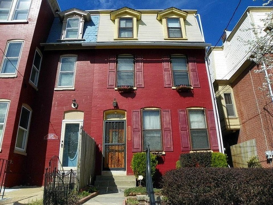 1st image of 1213 W 9th St APT 2