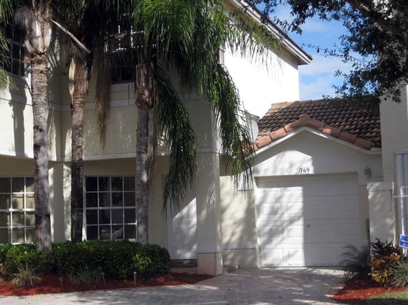 769 NW 170th Ter