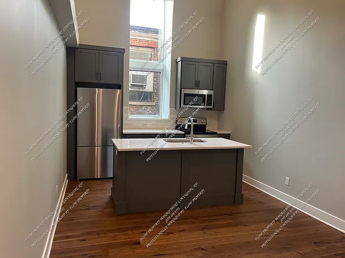 810 Plum St #404 — Photo 13