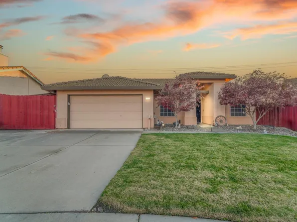 1351 Wagon Wheel Ct, Oakdale, CA 95361