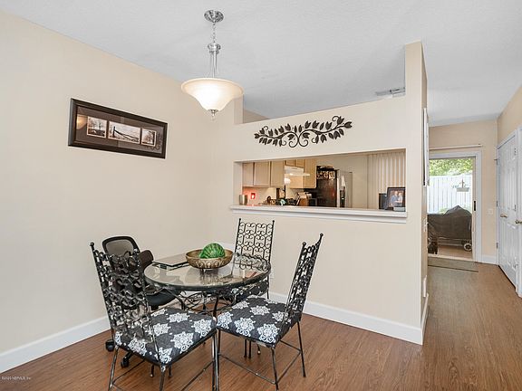 4th image of 12311 Kensington Lakes Dr Unit 305
