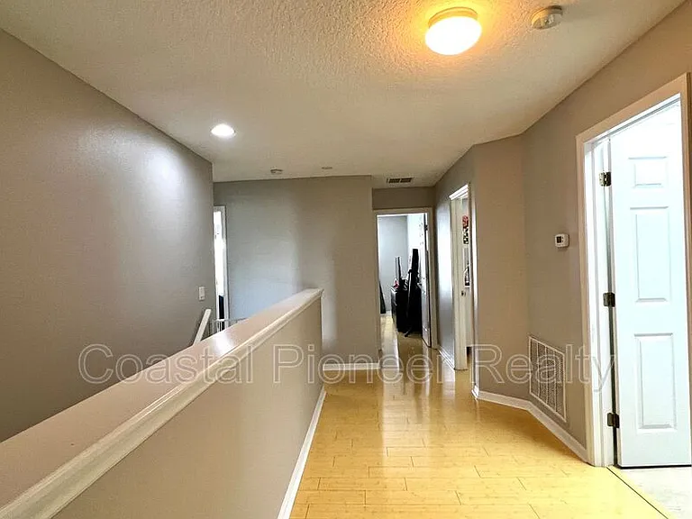 8848 Cameron Crest Dr — Photo 29