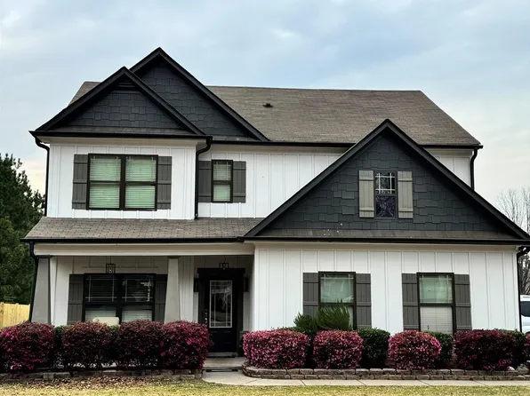 1666 Stoney Chase Dr, Lawrenceville, GA 30044