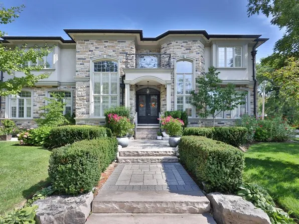 2229 Lakeshore Rd, Burlington, ON L7R 1B1