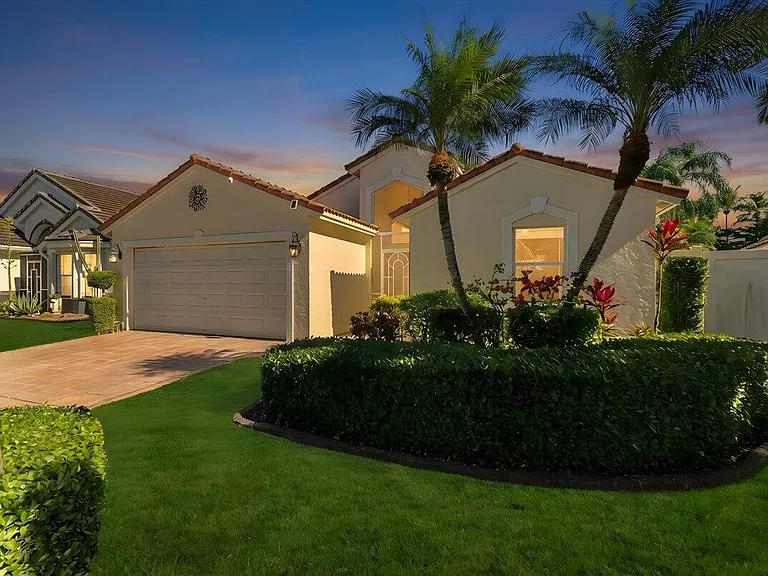 7534 Ironbridge Cir — Photo 2