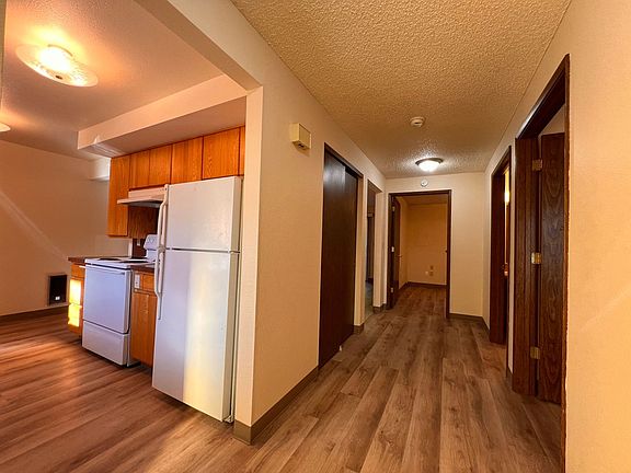 3rd image of 3510 NE 54th St APT C