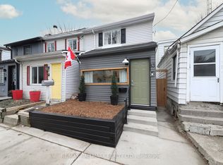 53 Craven Rd, Toronto, ON M4L2Z4