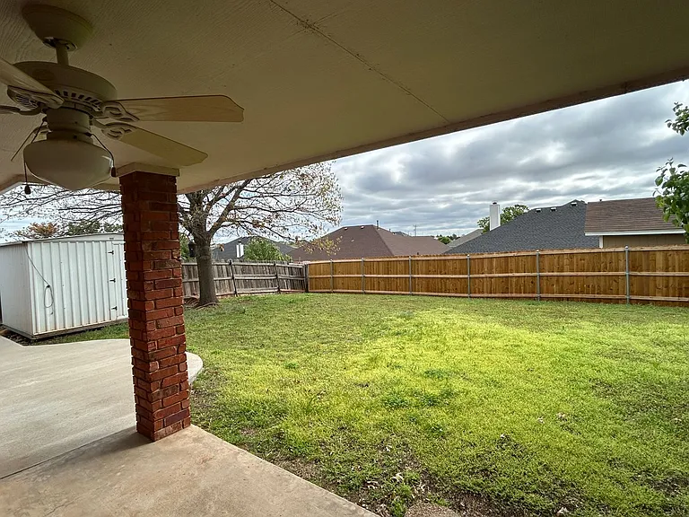 1506 SW 69th St — Photo 28