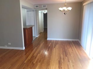 10115 Old Orchard Ct UNIT 202, Skokie, IL