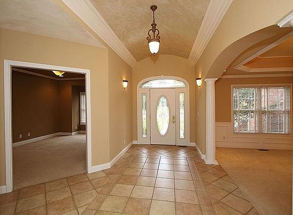 4th image of 112 Fountain Dr