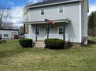 1823 Poplar Ridge Rd, Aurora, NY 13026