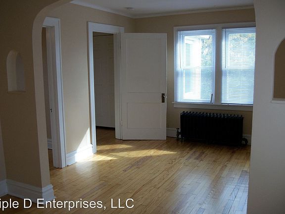 4th image of 11128 S Spaulding Ave