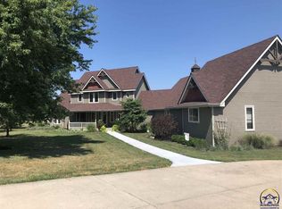 4930 SE Tecumseh Rd, Berryton, KS 66409