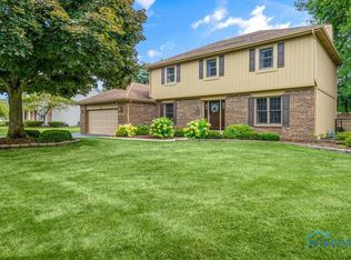 7041 Windy Hill Rd, Maumee, OH 43537