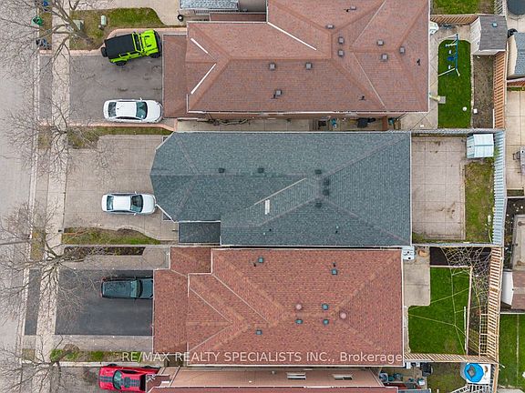 2nd image of 25 Golden Eagle Rd