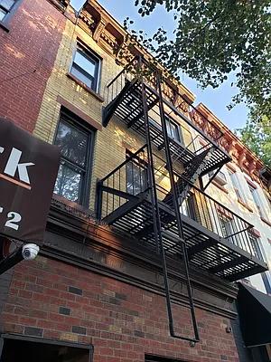 Rented by BELLMARC | media 26