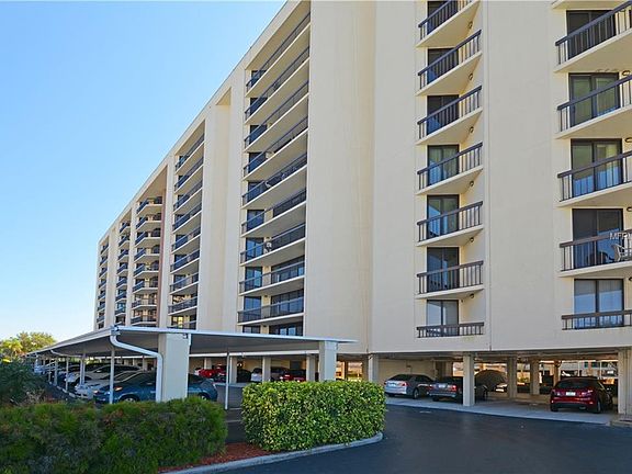 2nd image of 690 Island Way APT 311