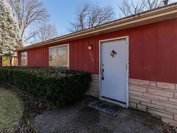 3rd image of 10728 Tesshire Dr