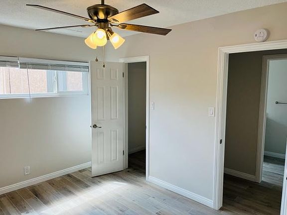 4th image of 4426 N Lakewood Blvd APT 4