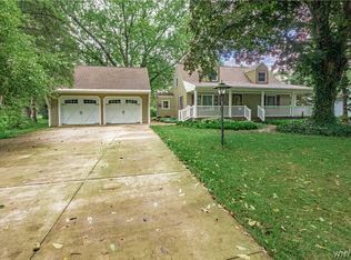 6269 Townline Rd, North Tonawanda, NY 14120