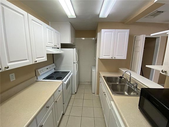 4th image of 330 Moorings Cove Dr #330